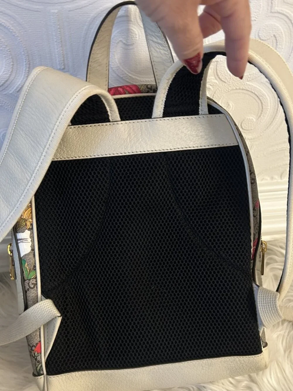 GUCCI Ophidia GG Supreme Flora Backpack - Picture 13 of 15
